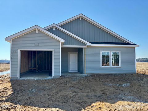 2203 Nahunta Road Pikeville NC 27863