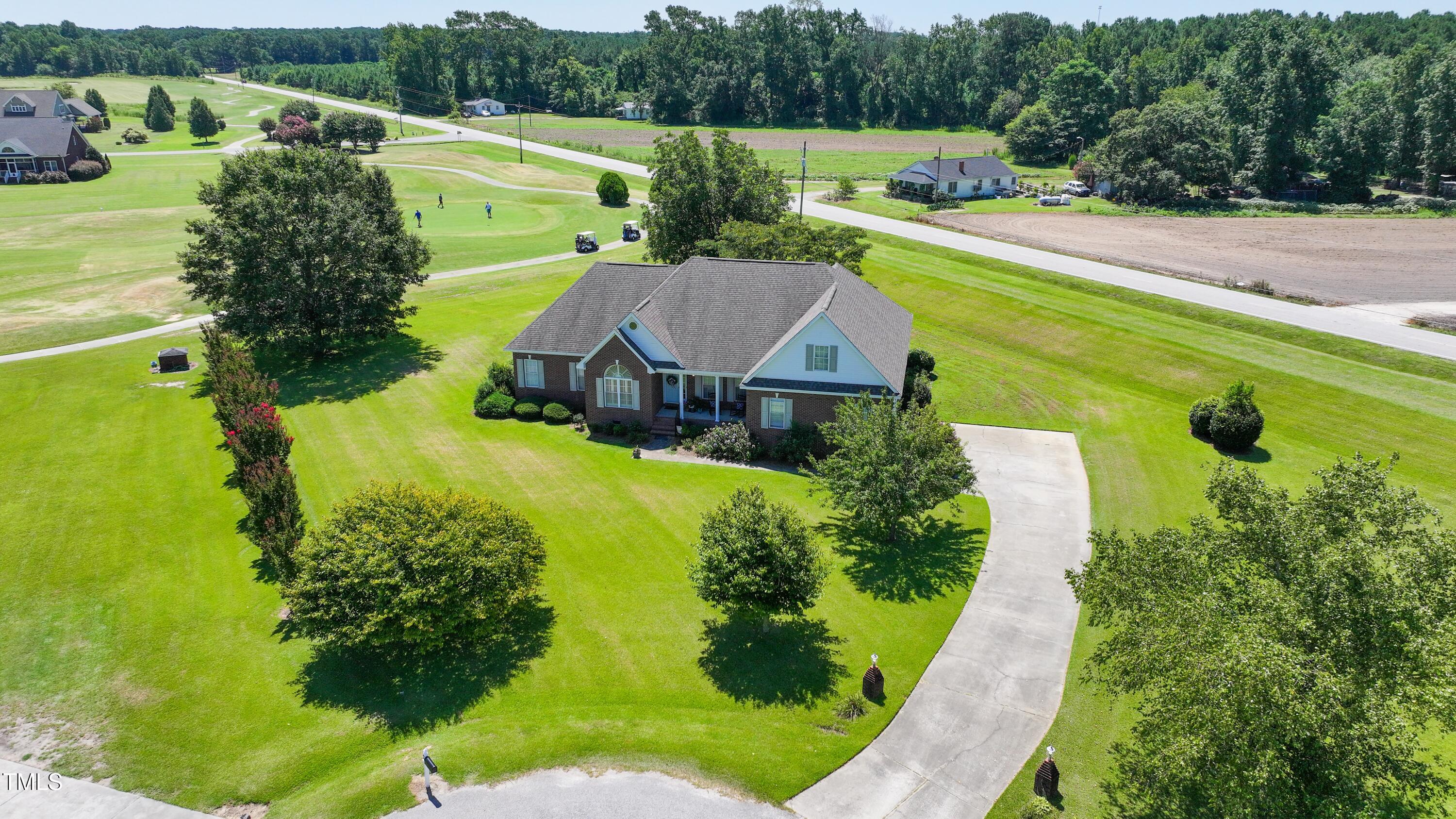 115 Hunters Walk Lane