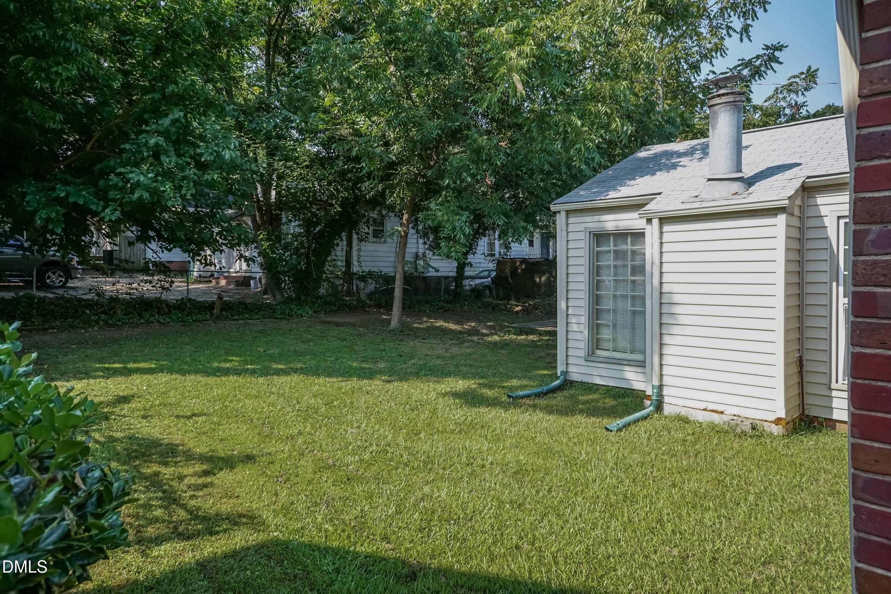 1304 Holloway Street