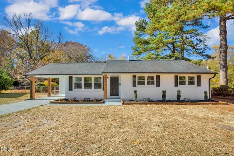 823 Carol Street Fayetteville NC 28303