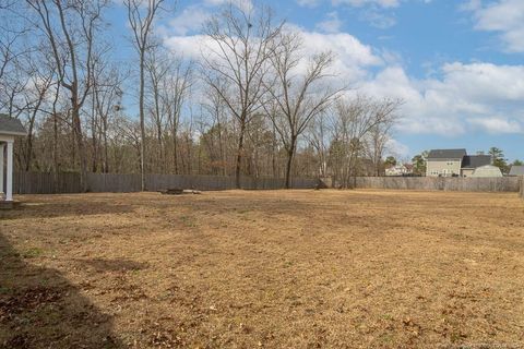 A home in Raeford