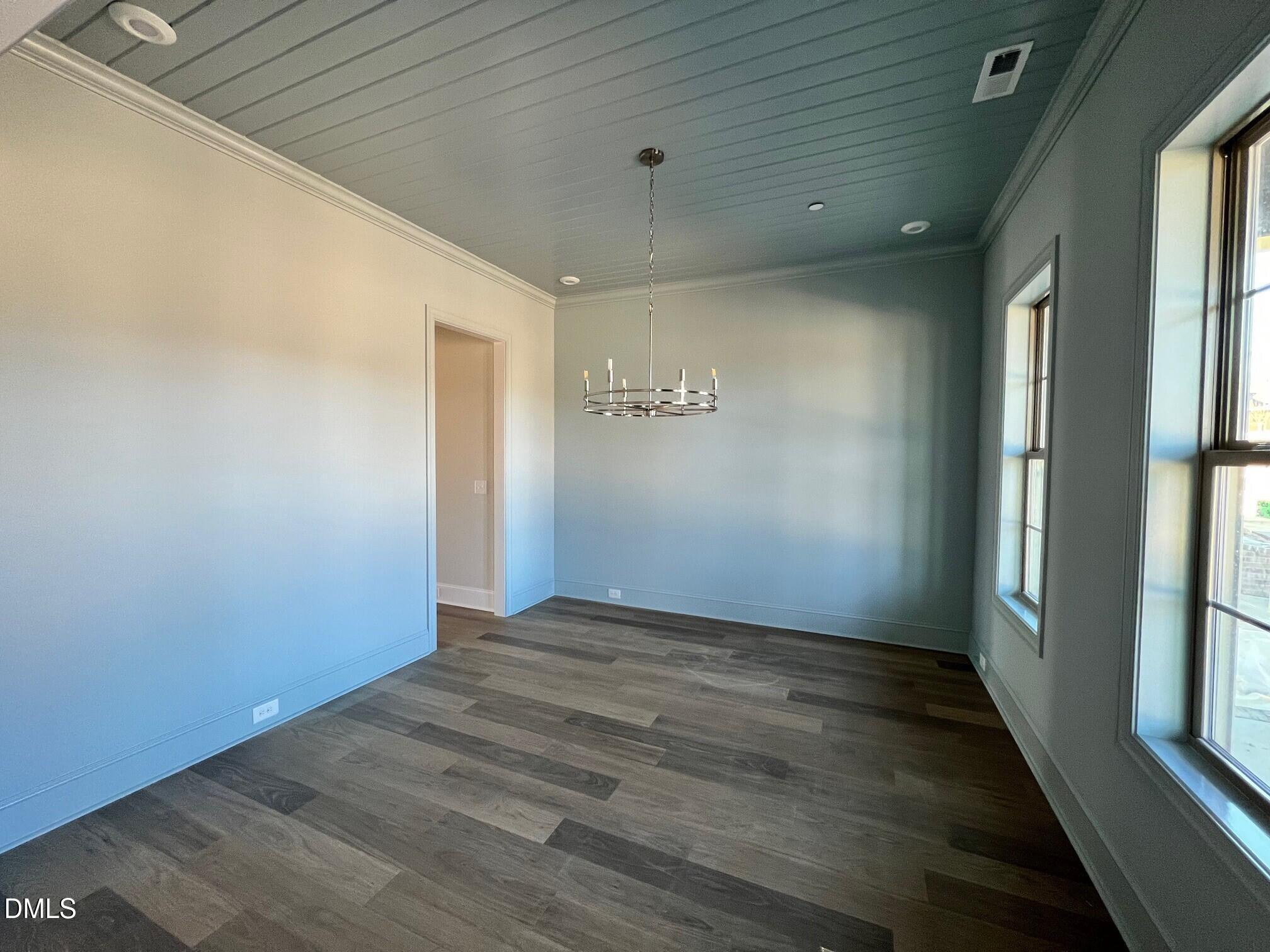 1003 Coldspring Circle