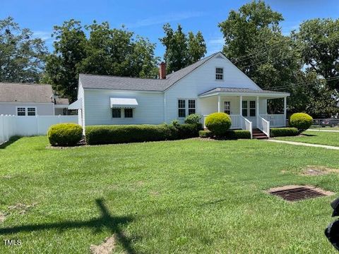 140 S Dunn Street Angier NC 27501