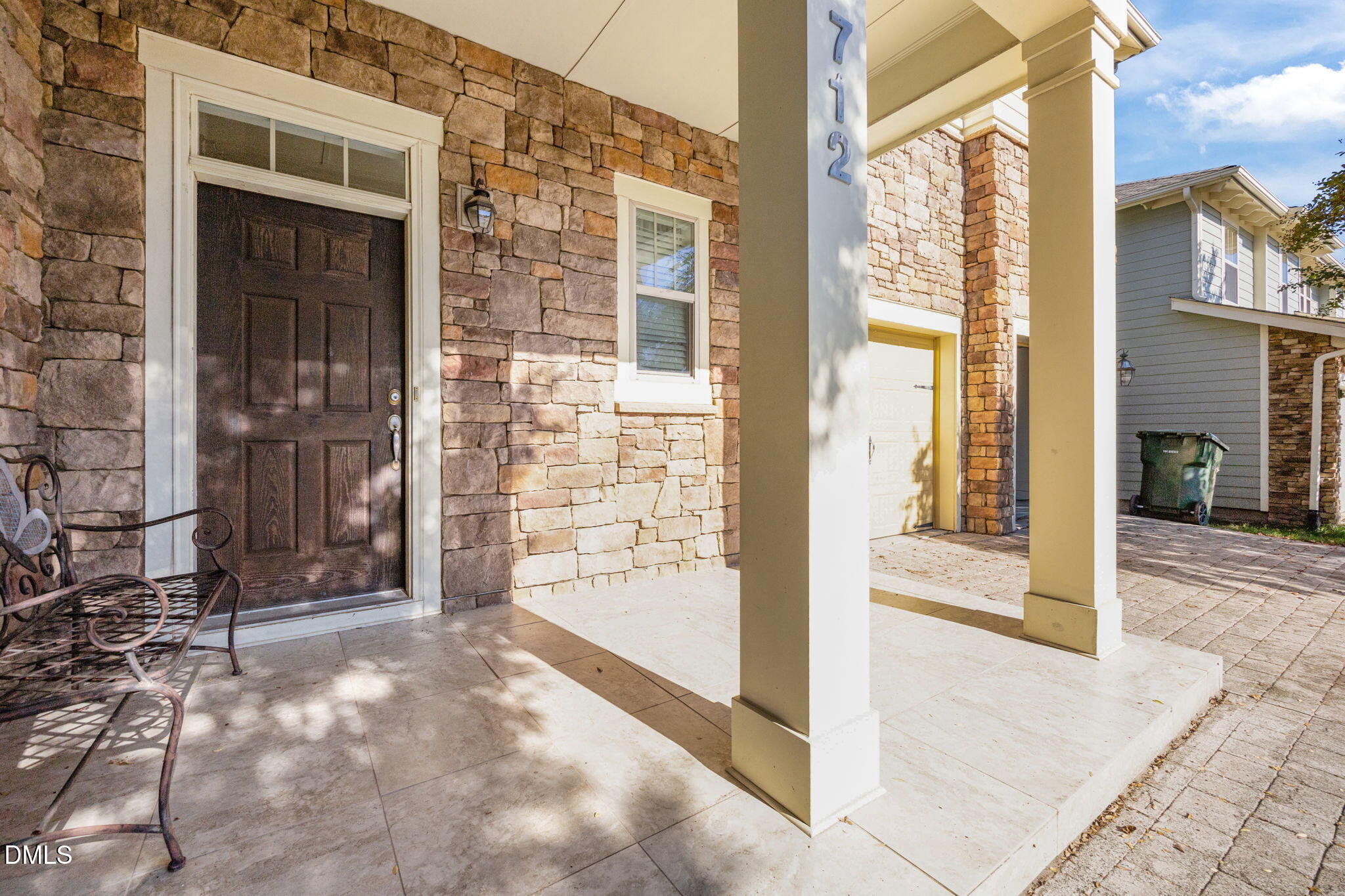 712 Pierside Drive