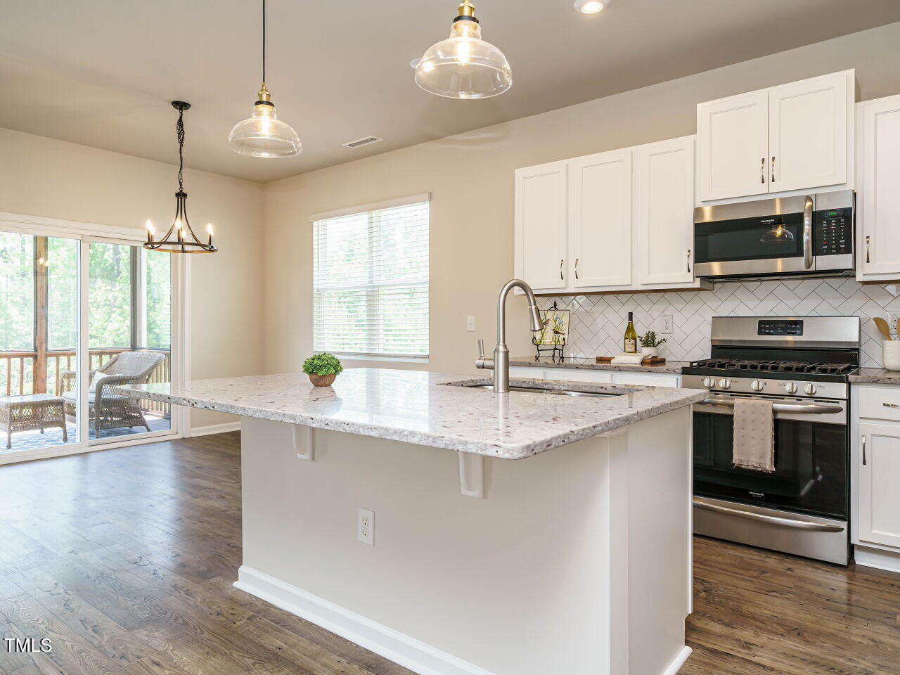 50 Dover Ridge Court