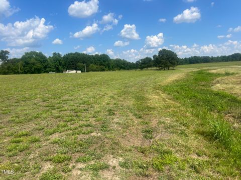 Unimproved Land in Four Oaks NC 1701 Parker Road 3.jpg