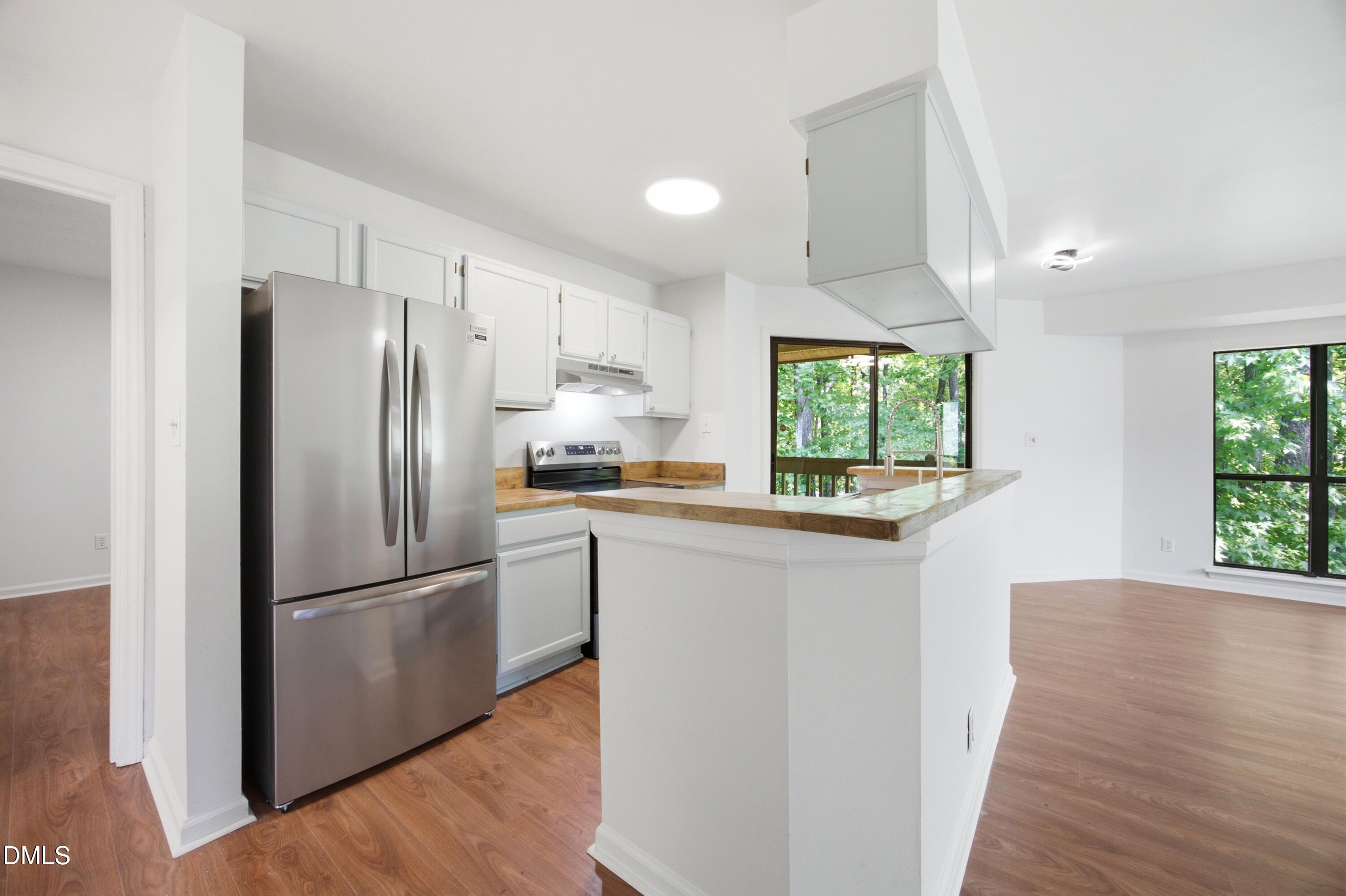 834 New Kent Place