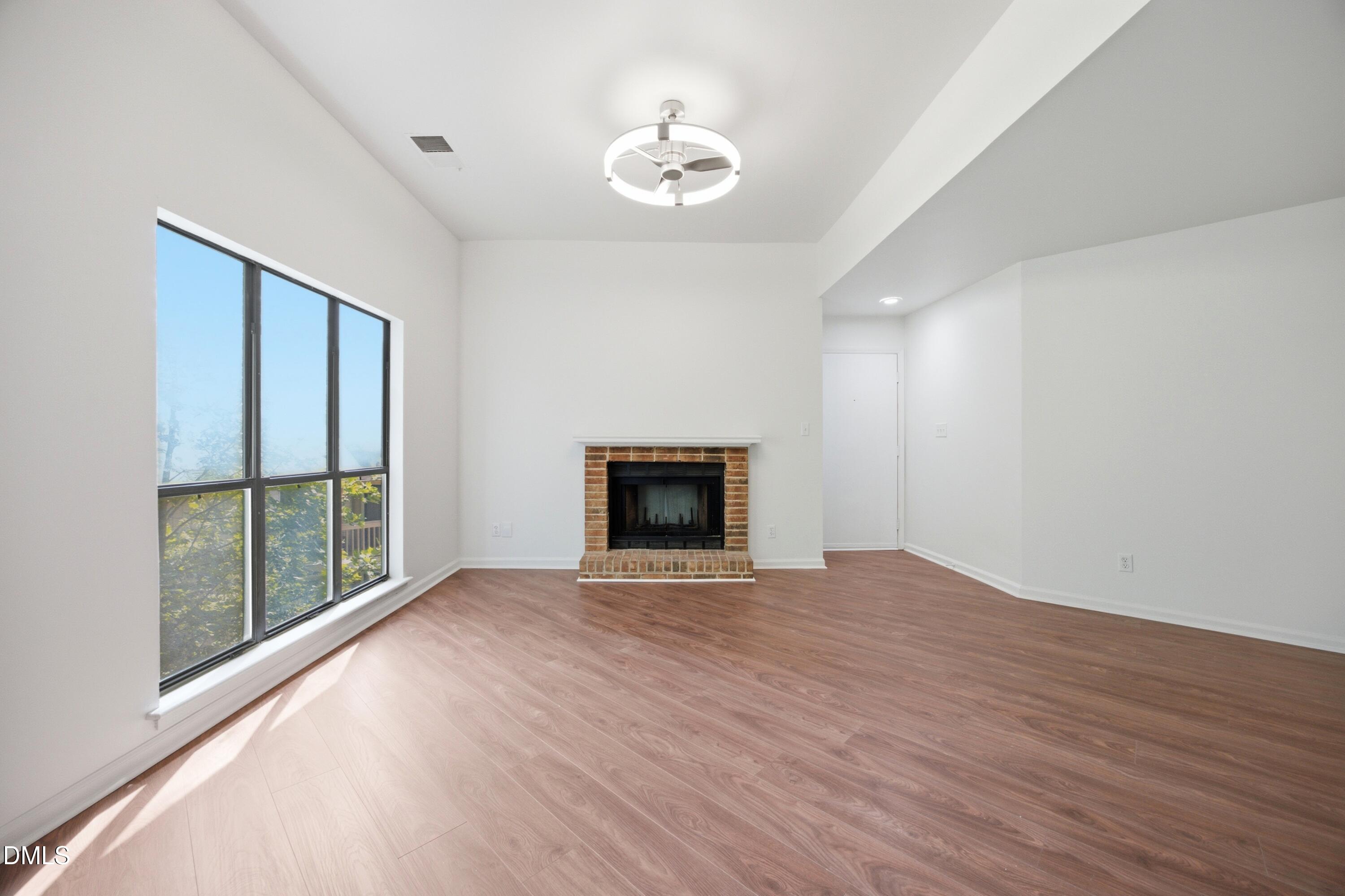 834 New Kent Place