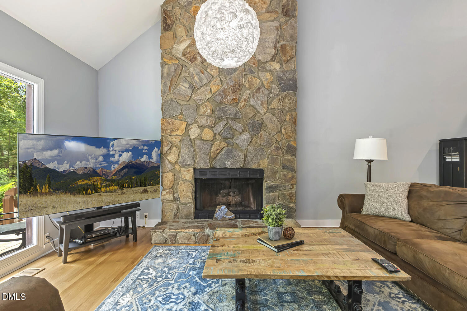 5009 Wood Valley Drive