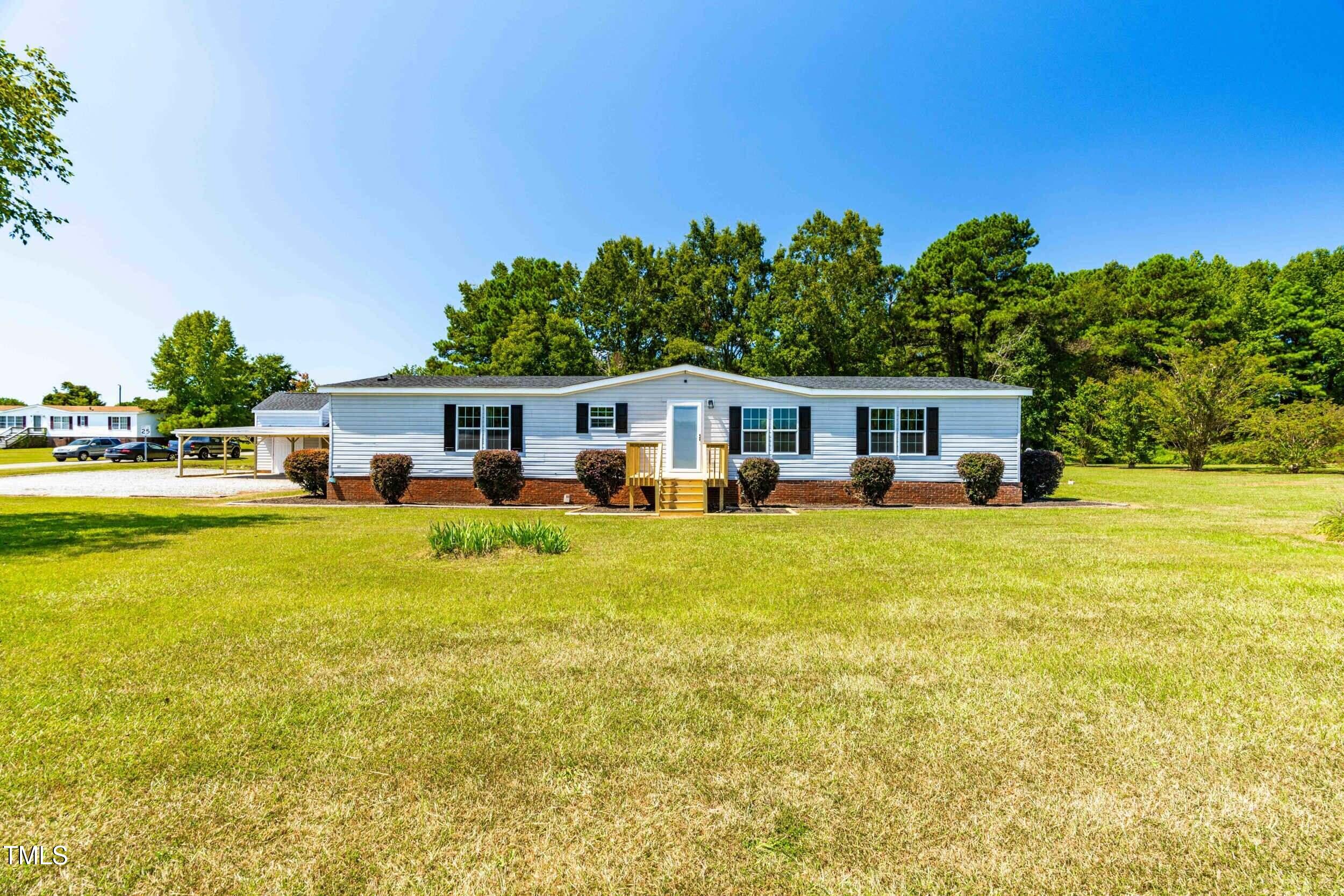 100 Blueberry Drive