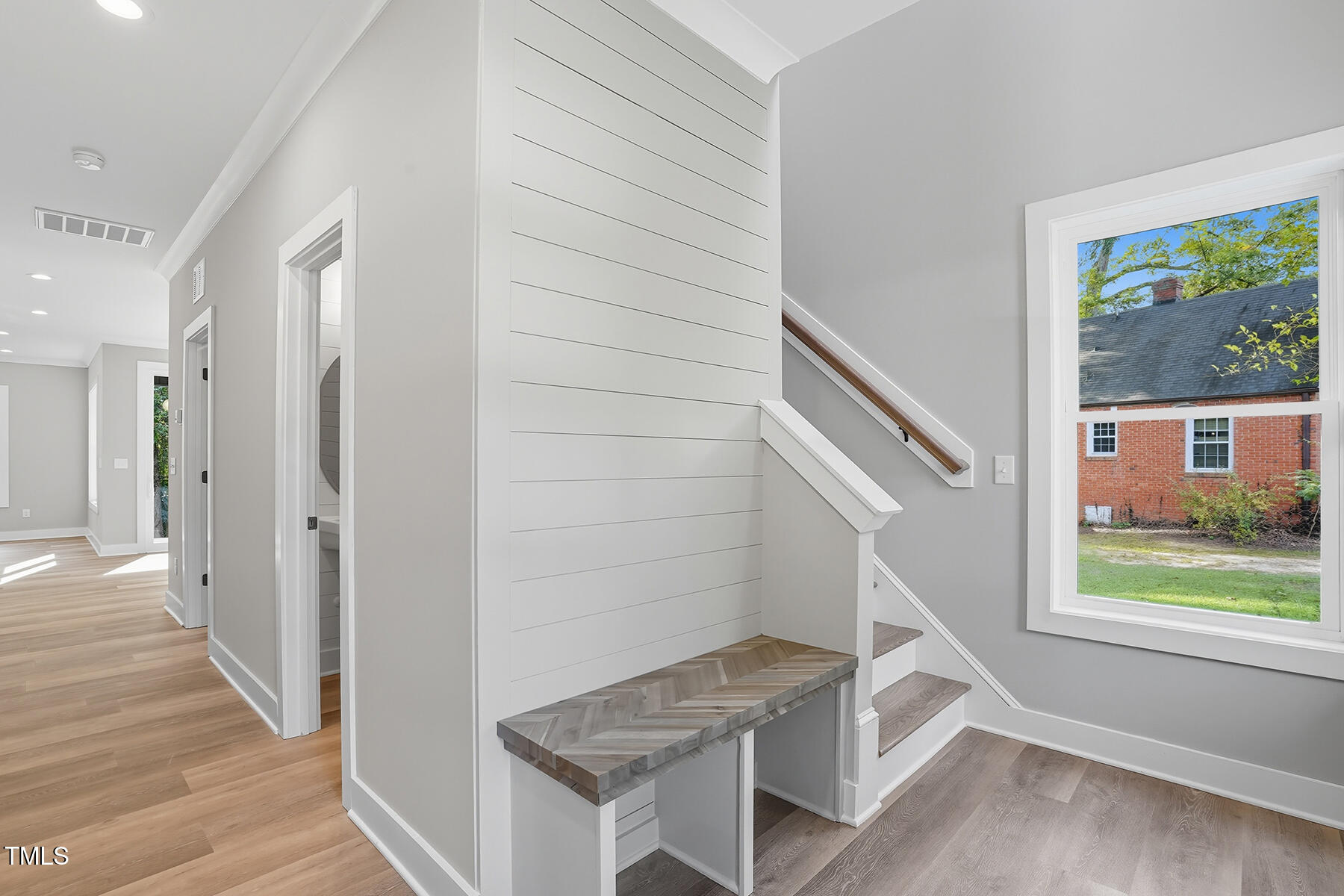 304 N King Charles Road 101