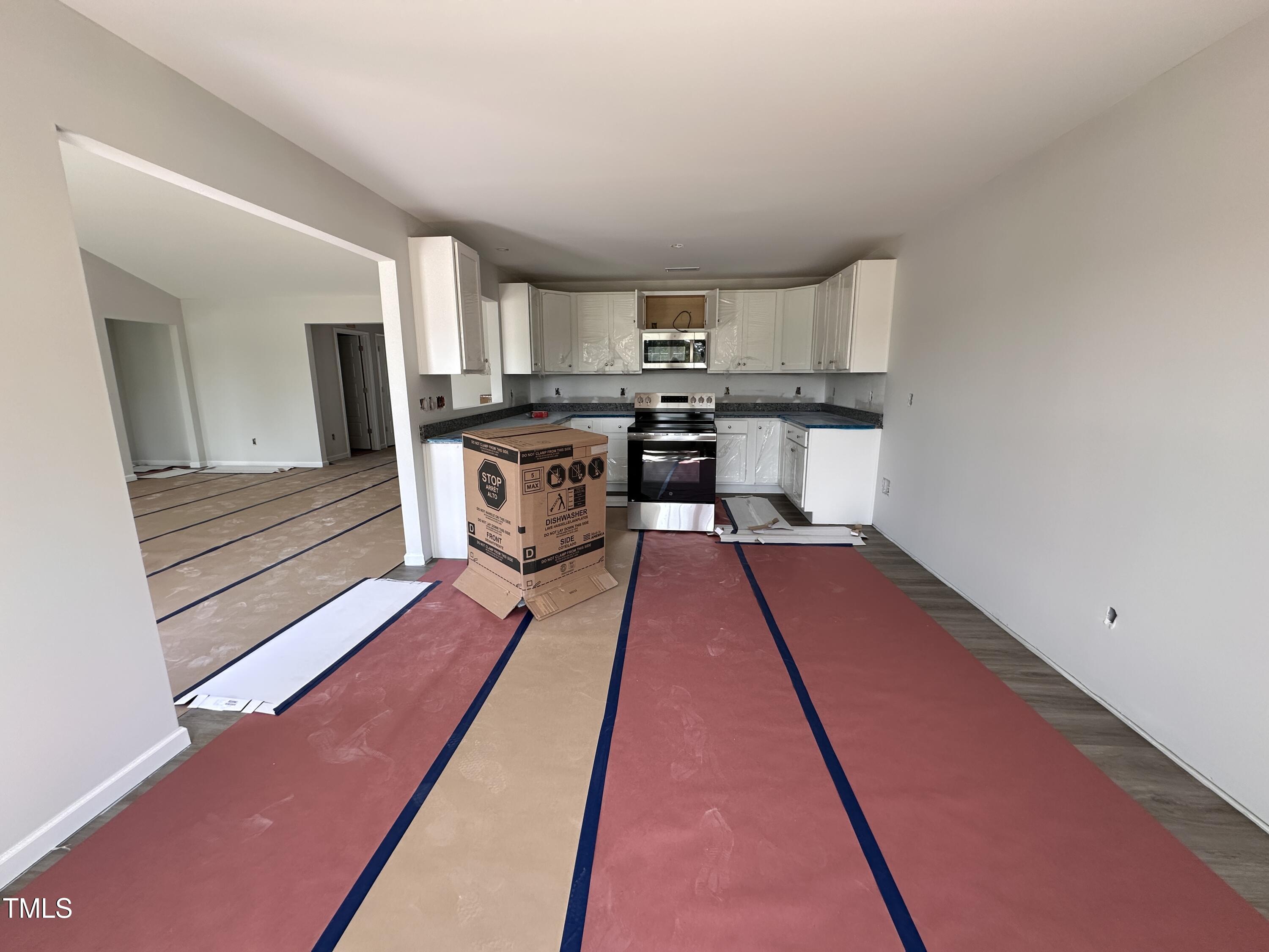 89 W Emily Gardens Drive