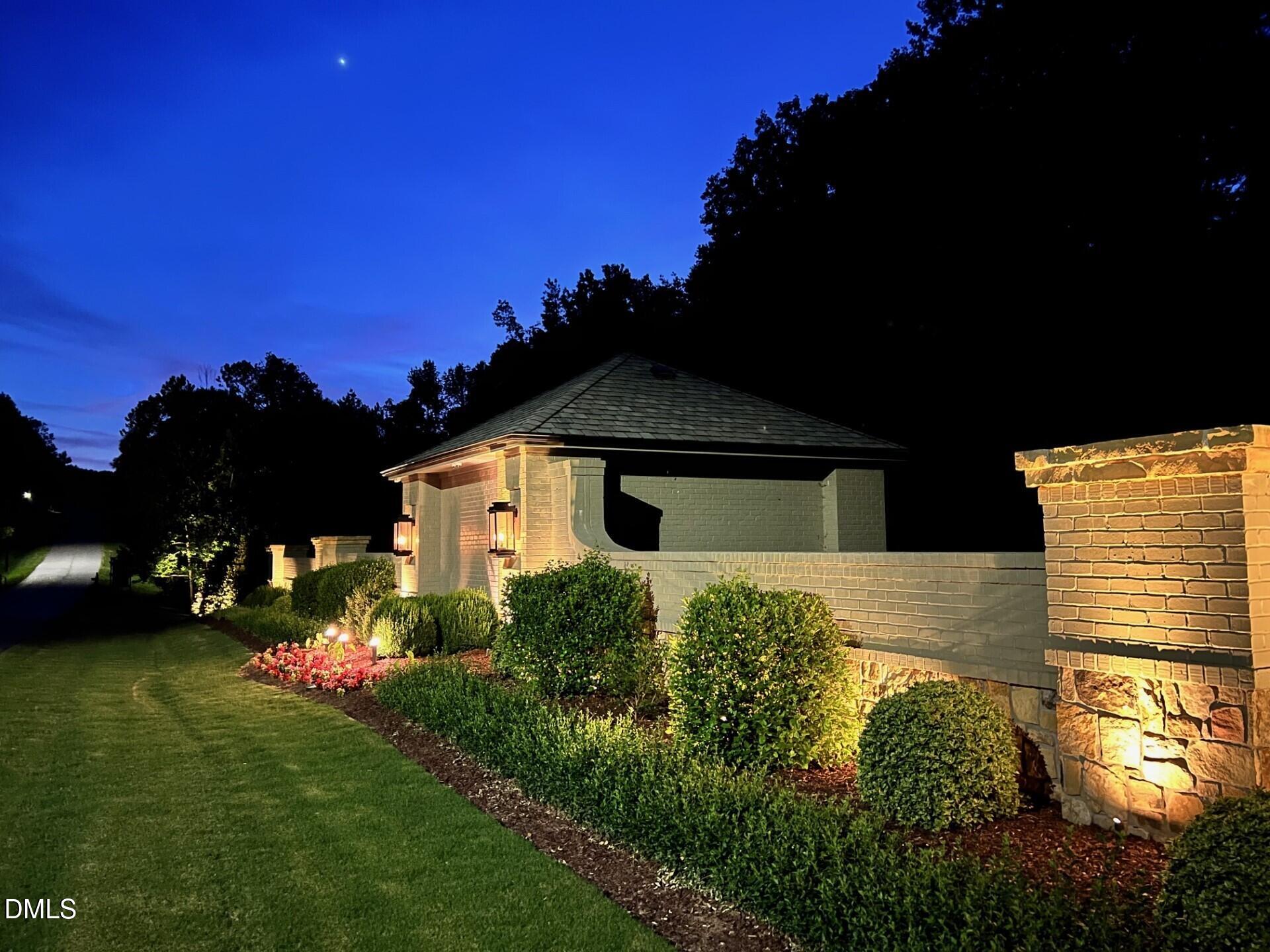 137 Westhampton Drive