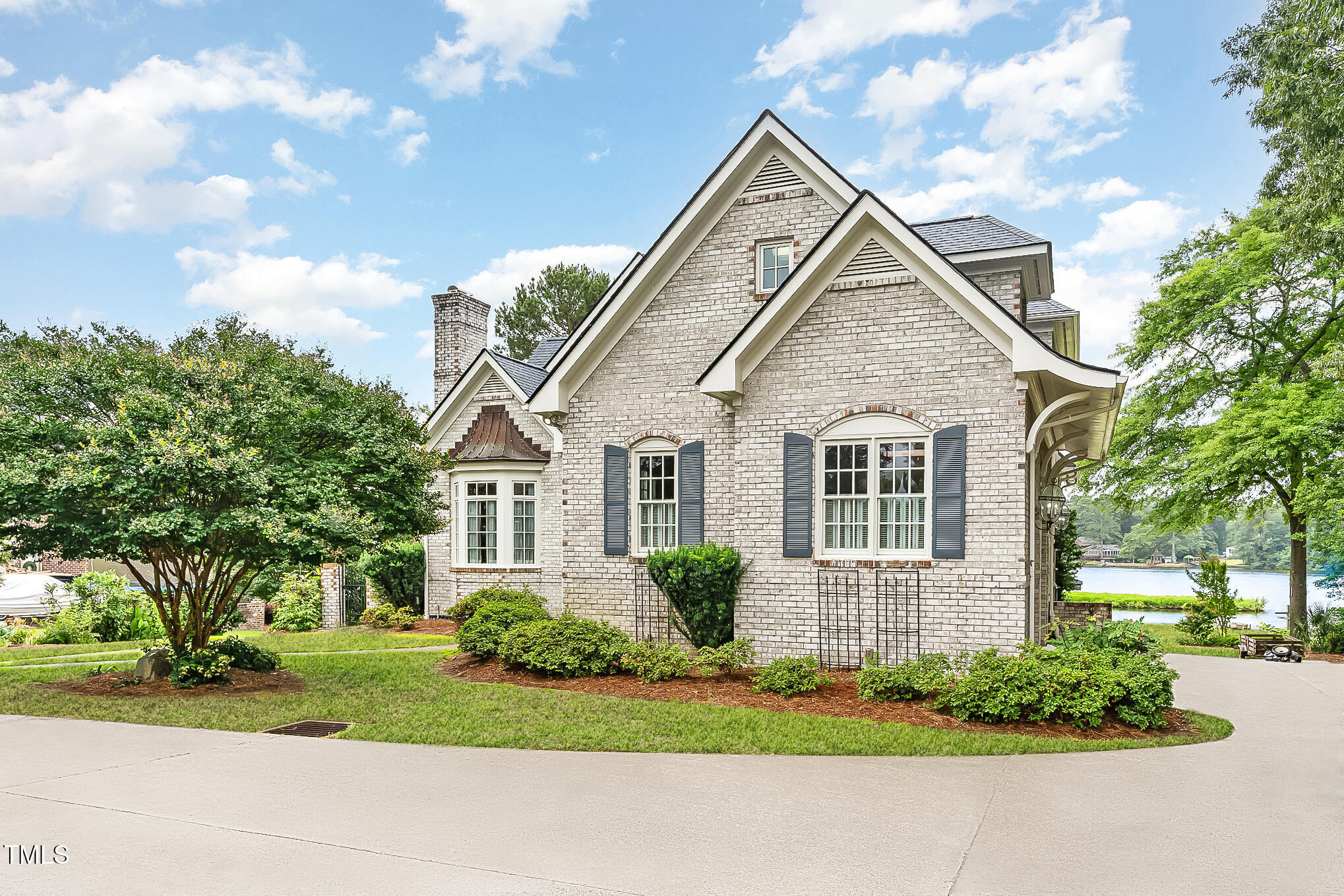 610 Walnut Creek Drive