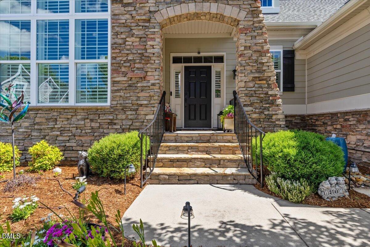 6 Beaufort Court