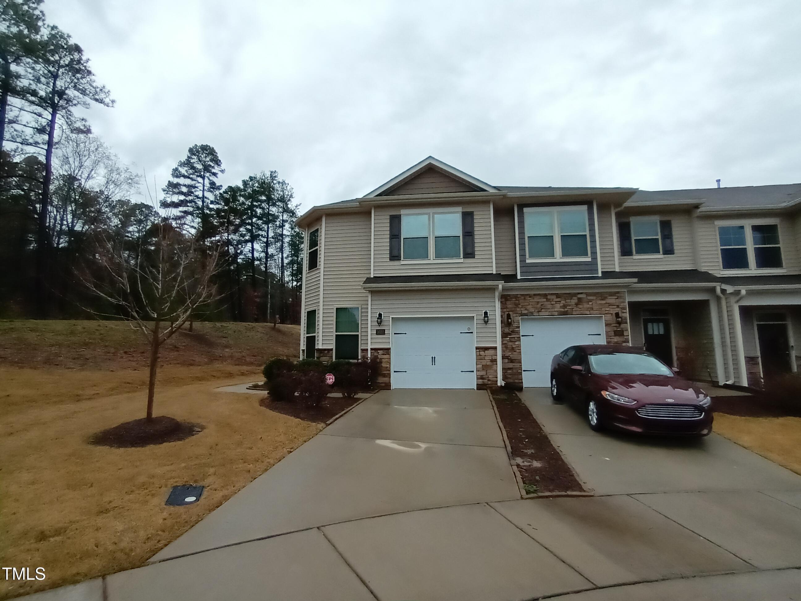 1022 Azimuth Drive