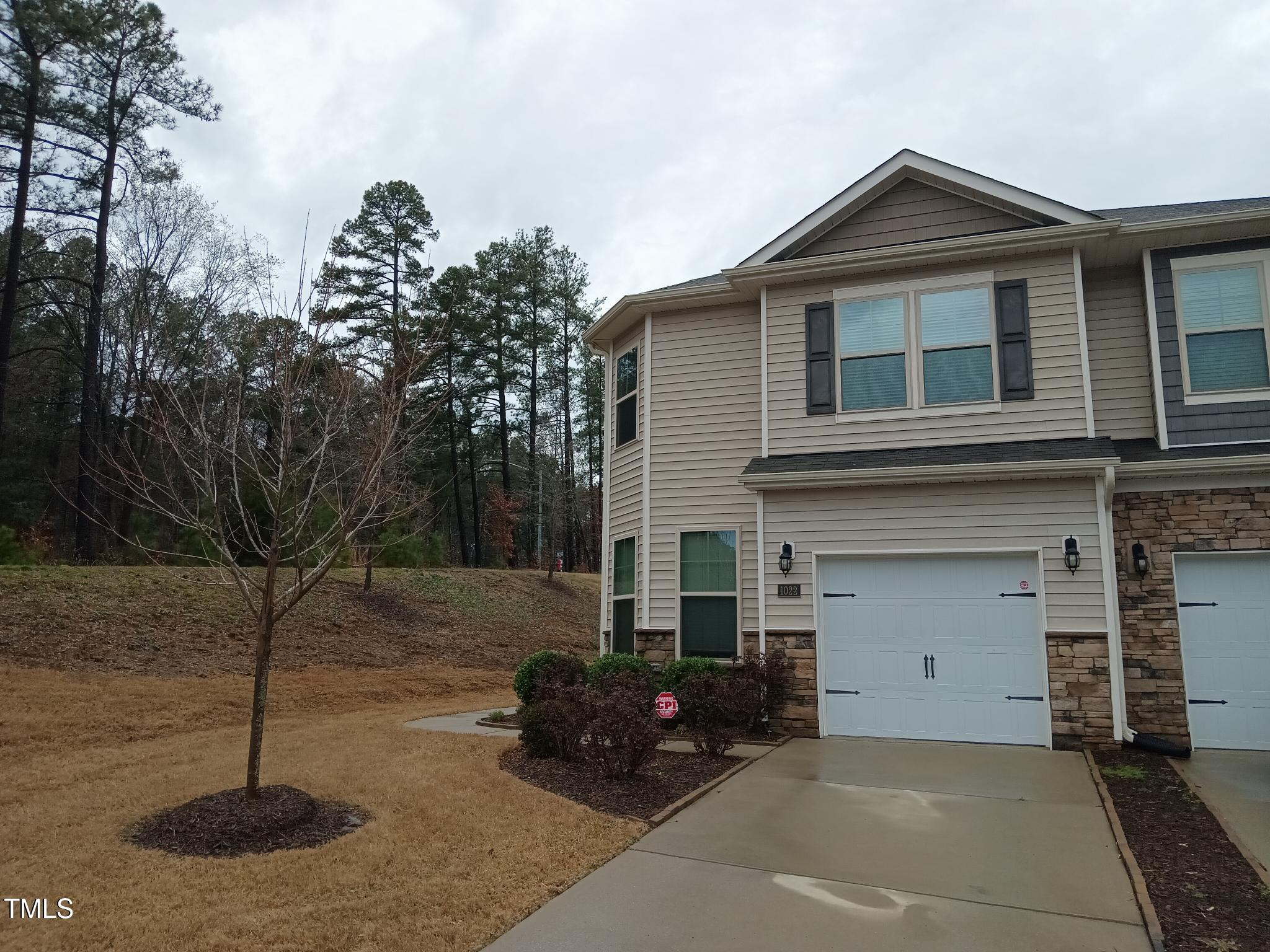 1022 Azimuth Drive