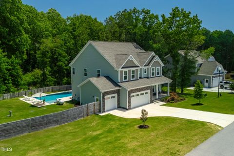 8341 Running Fern Way Willow Springs NC 27592