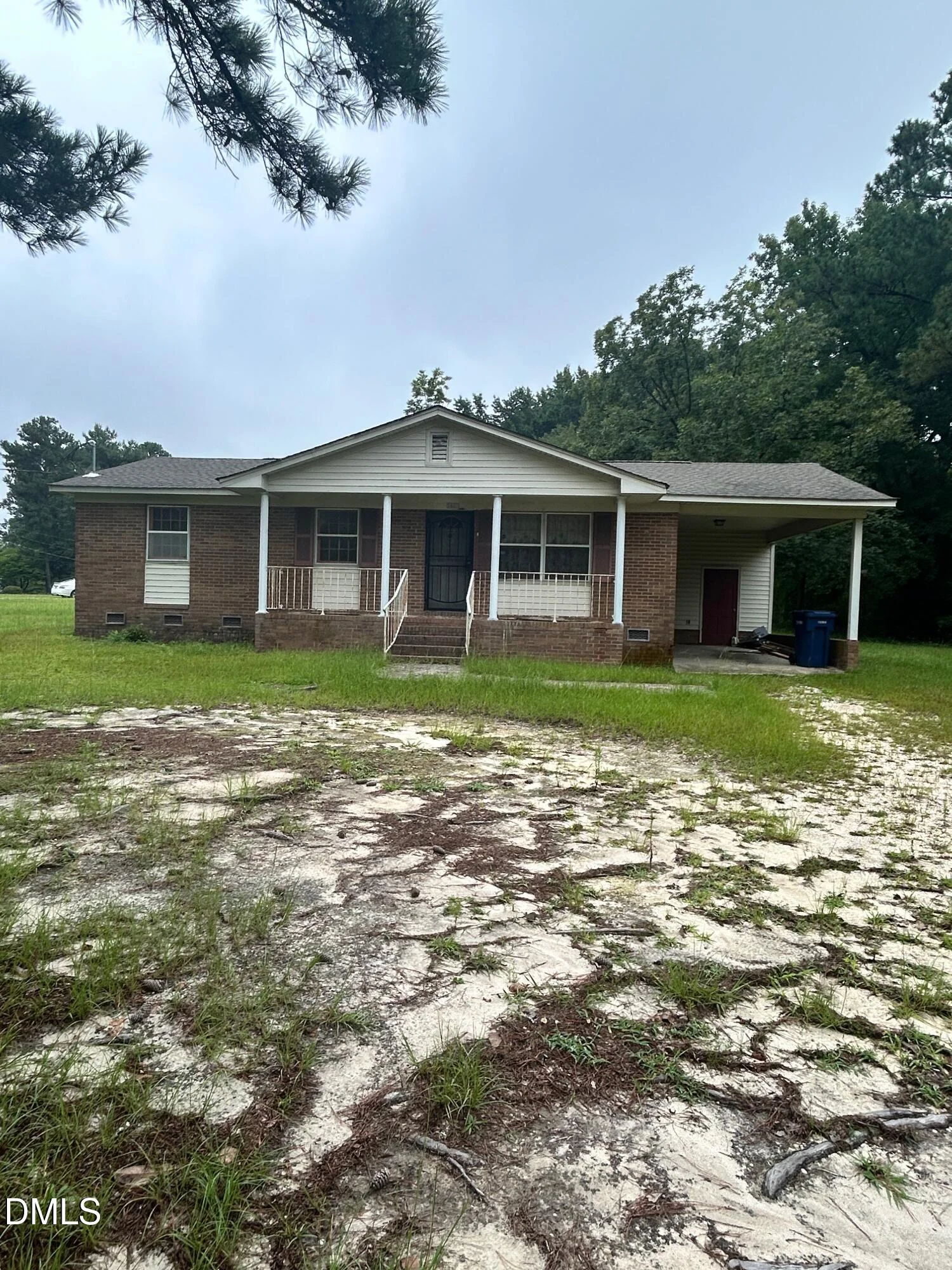 2001 Carr Creek Road