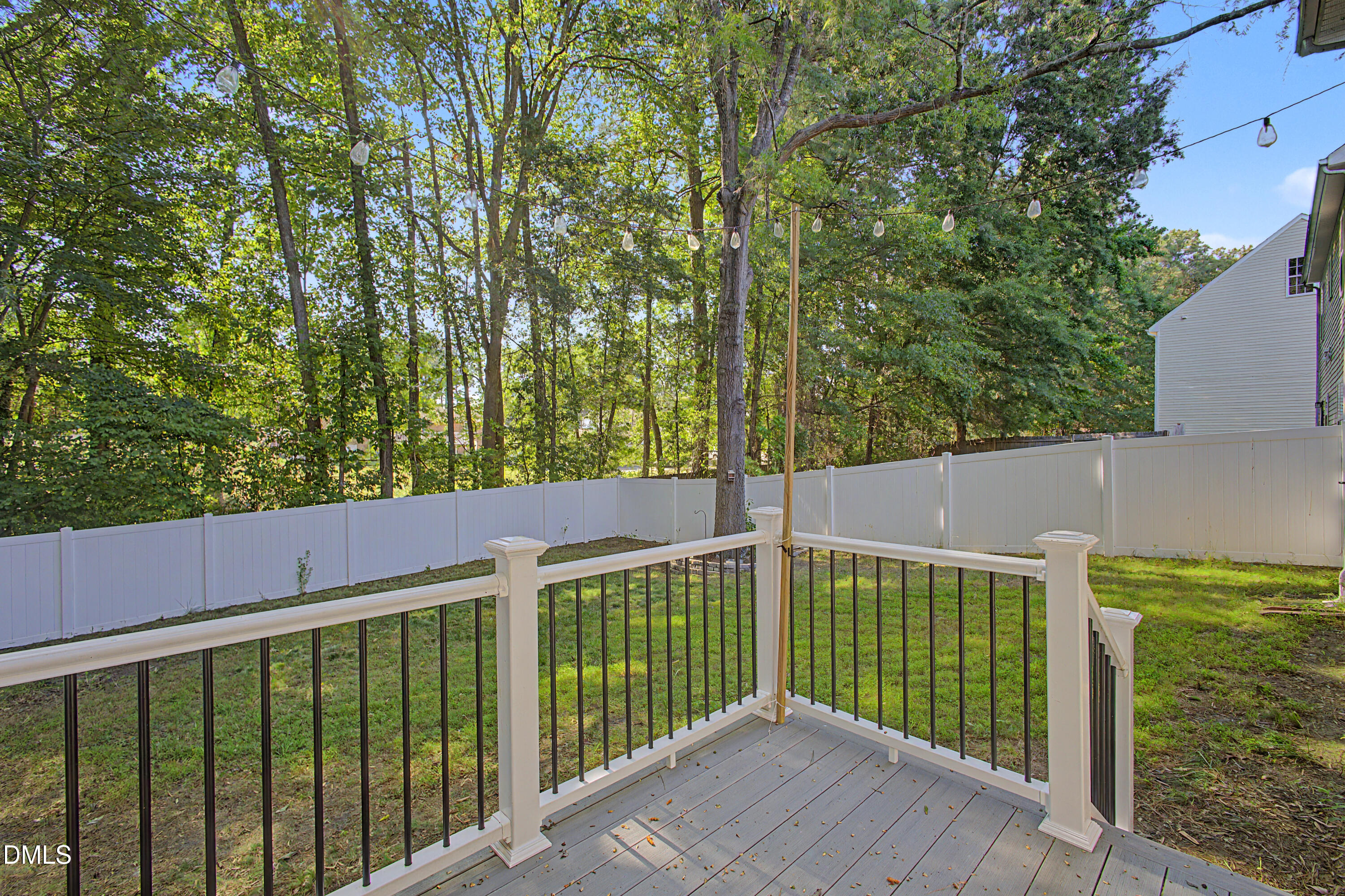 2924 Smooth Stone Trail