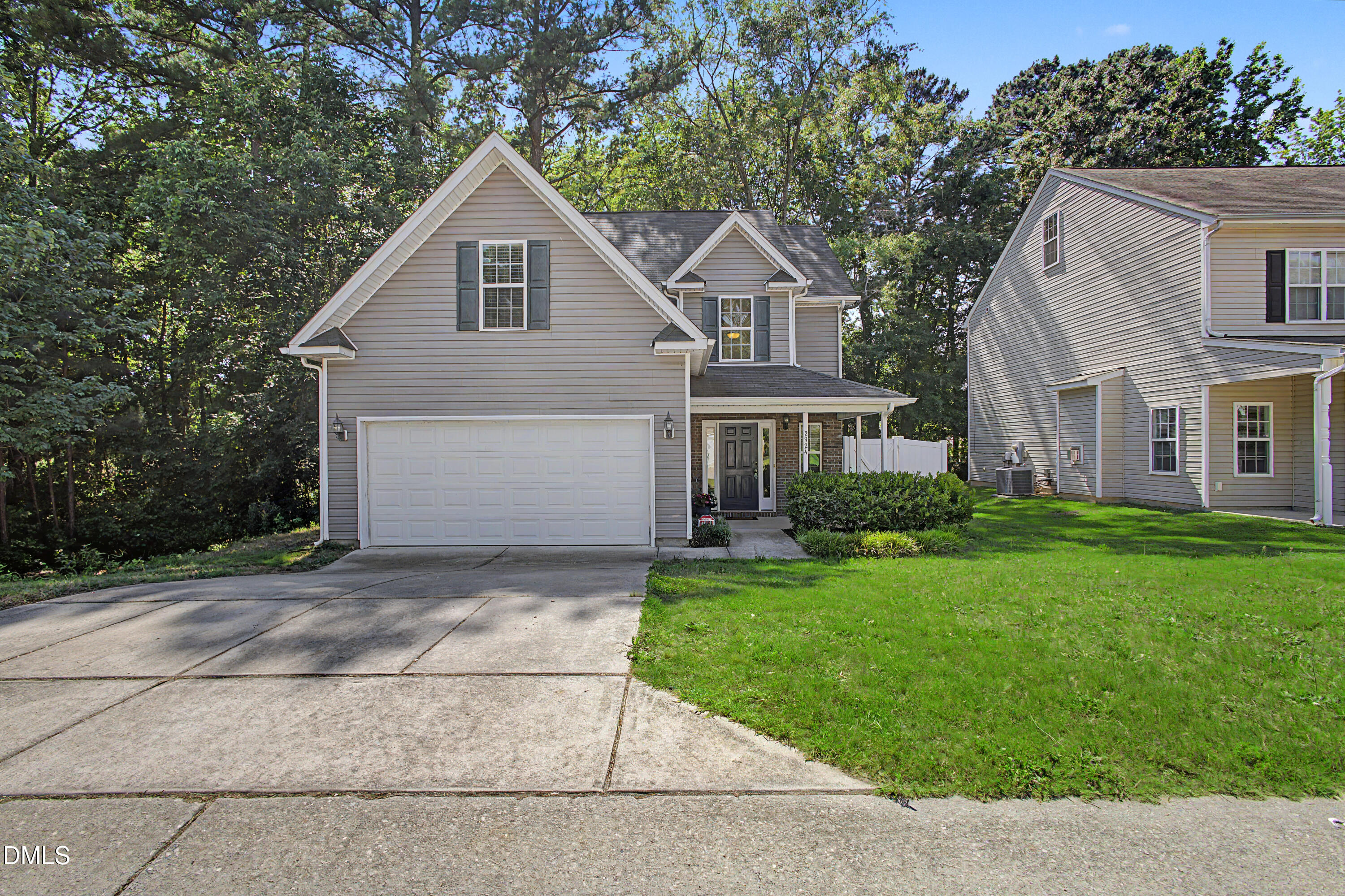 2924 Smooth Stone Trail