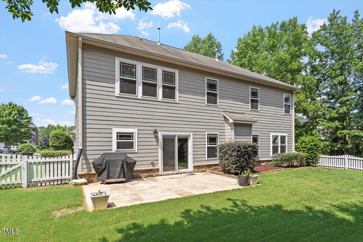 108 Holly Glen Court