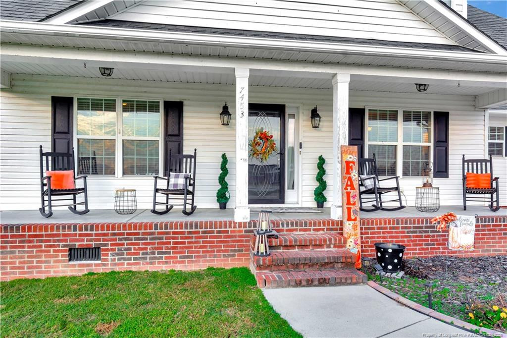 7453 7th Street Road