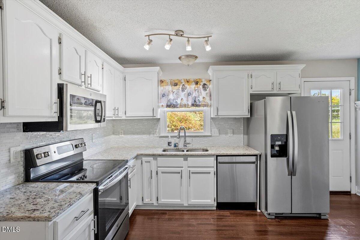 40 Crepe Myrtle Court