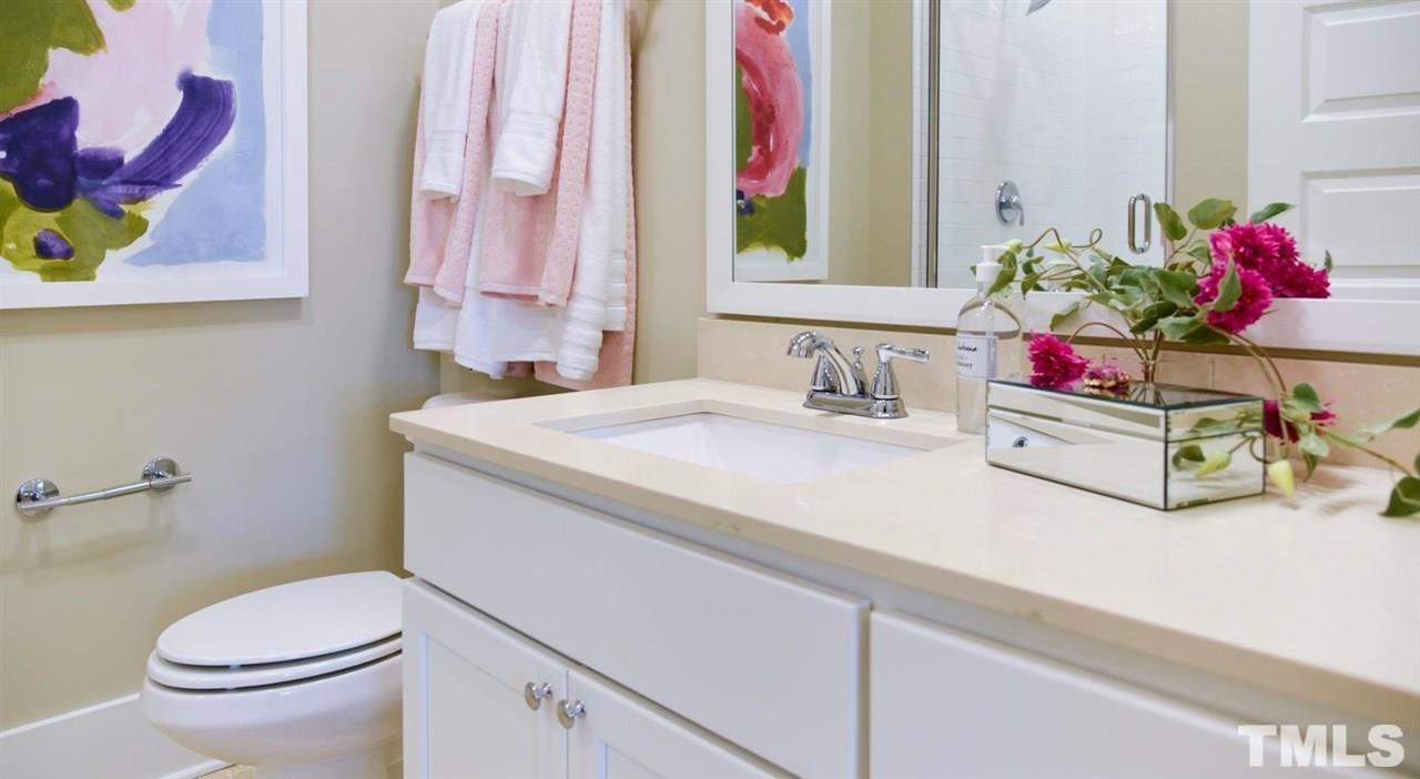 Chapel Hill, North Carolina 27516, United States, 2 Bedrooms Bedrooms, ,2 BathroomsBathrooms,Residential,Active,43739