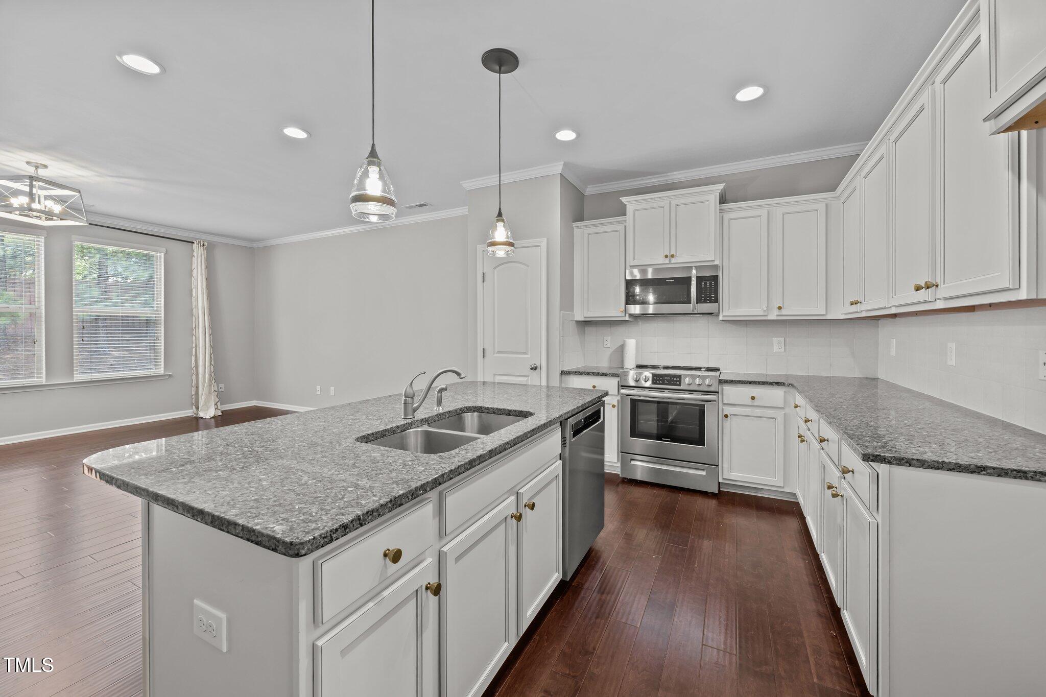 518 Retreat Lane