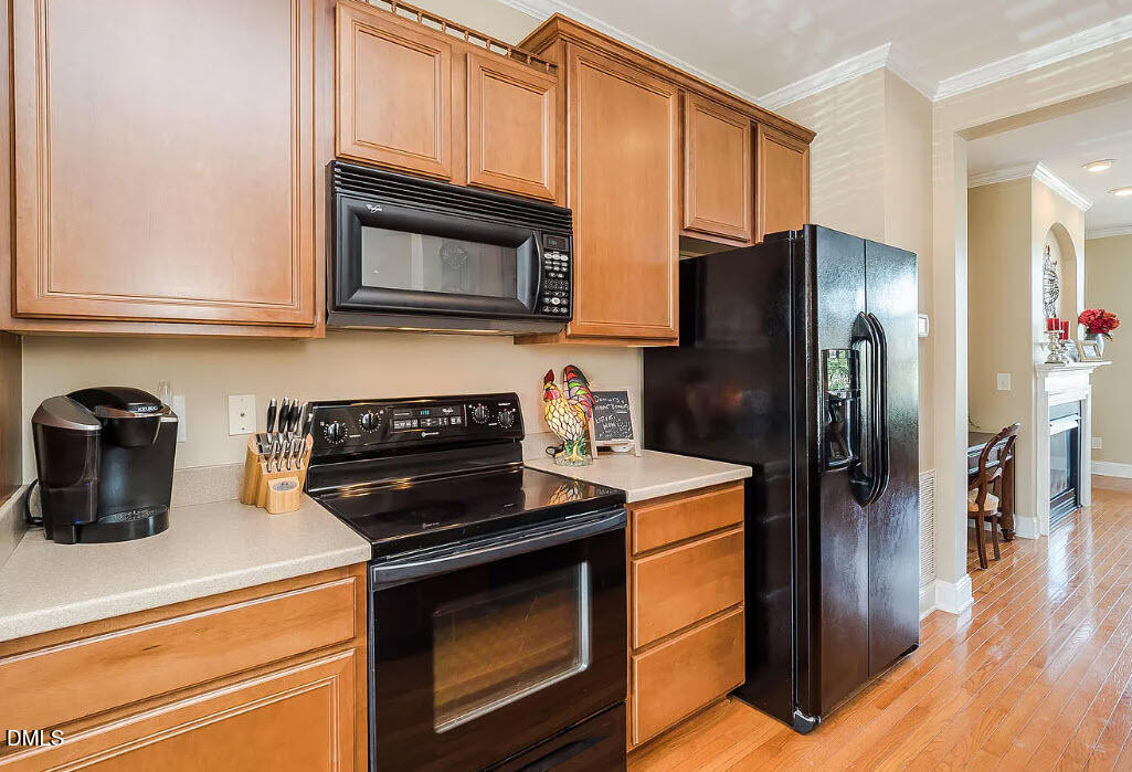 3005 Imperial Oaks Drive
