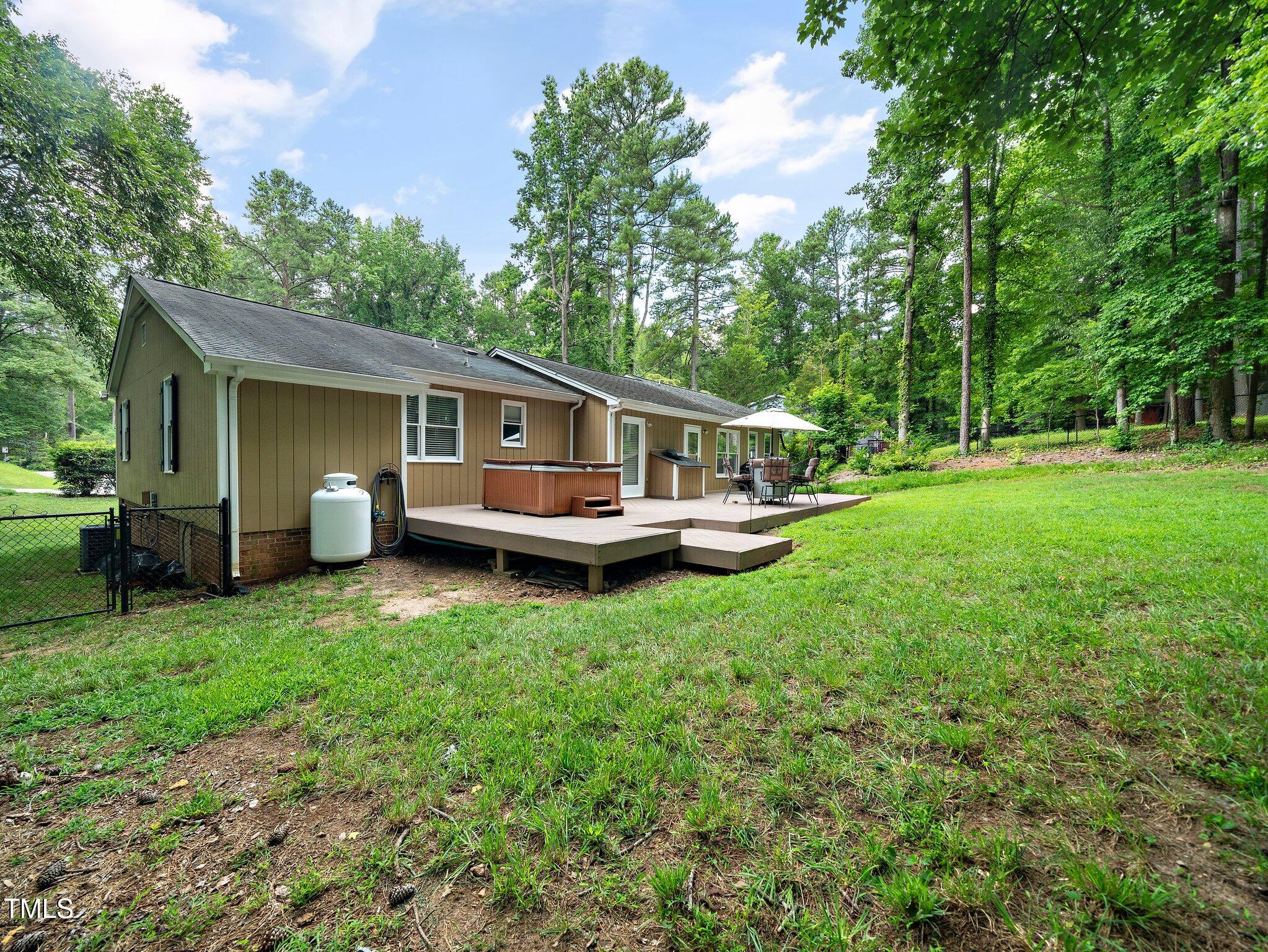 725 Van Thomas Drive