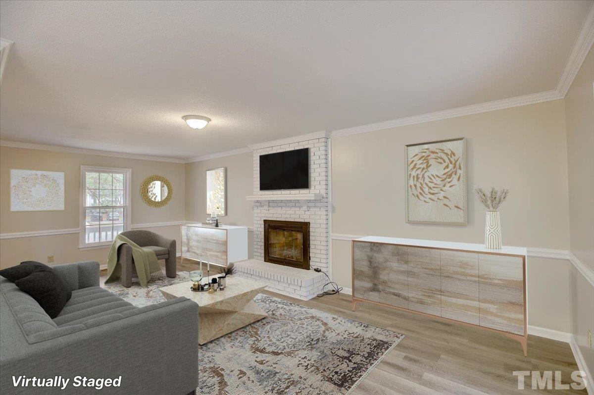 Photo 4 of 20 of 18 Brookwood Drive house
