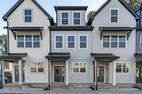 4821 Gossamer Lane 105 Raleigh NC 27616