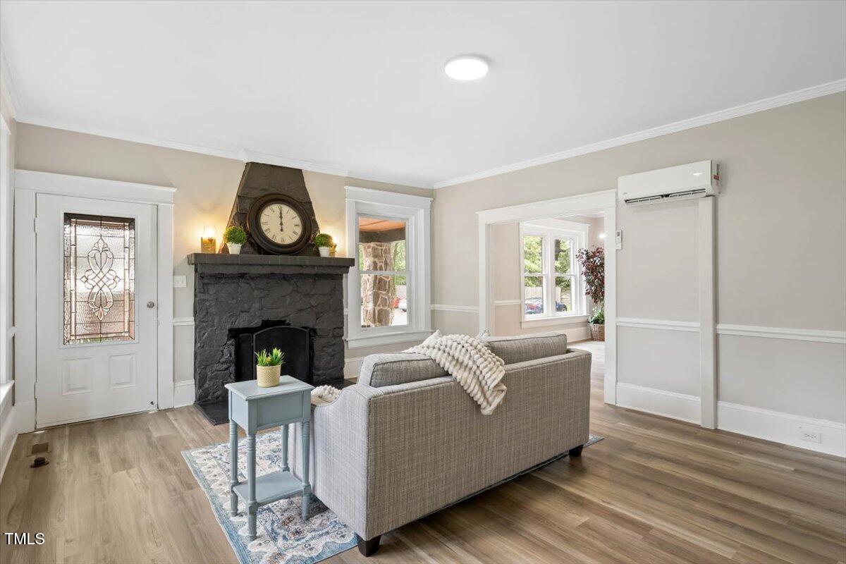 205 Forest Hill Avenue