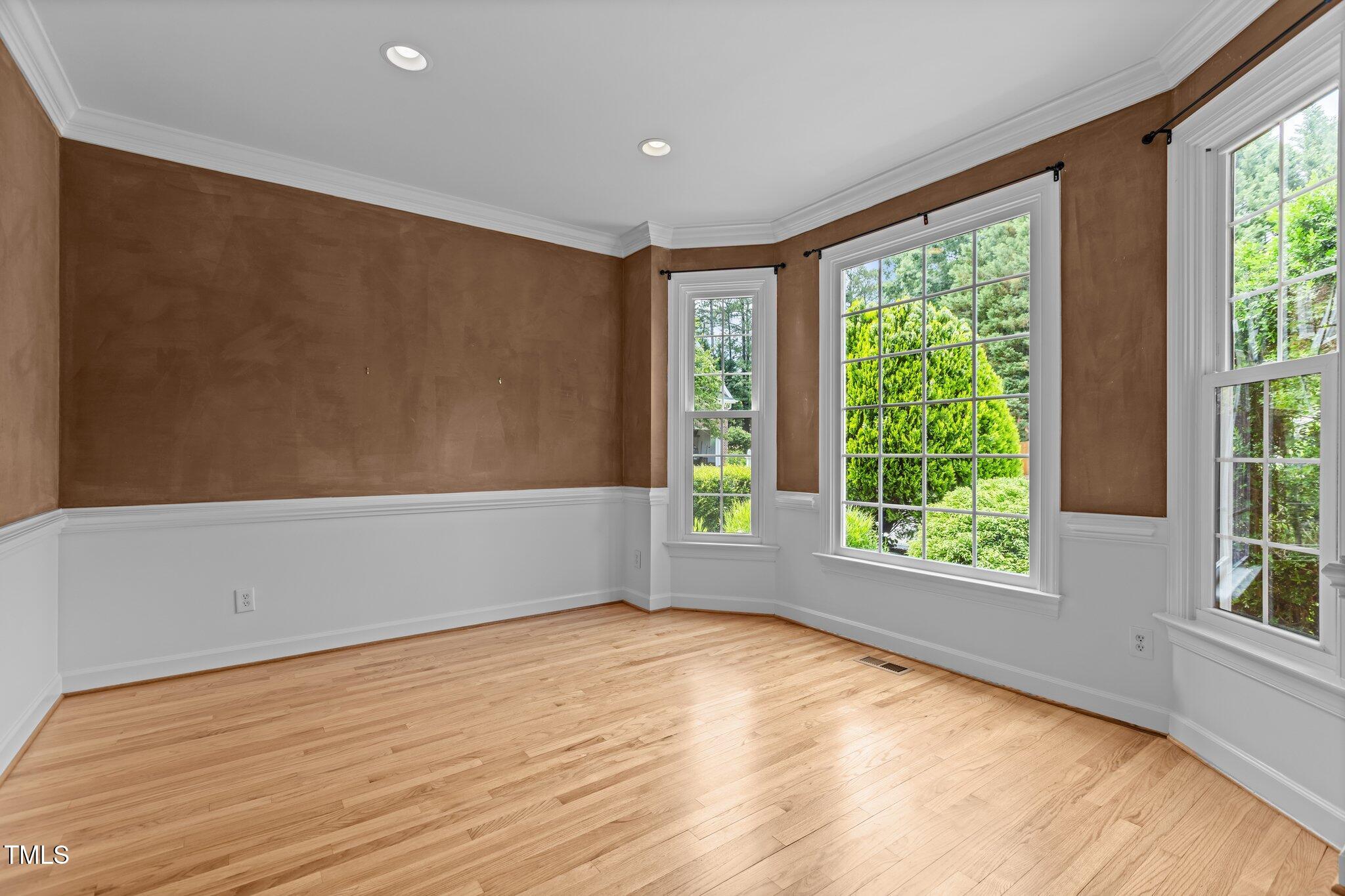 2001 Dobson Court