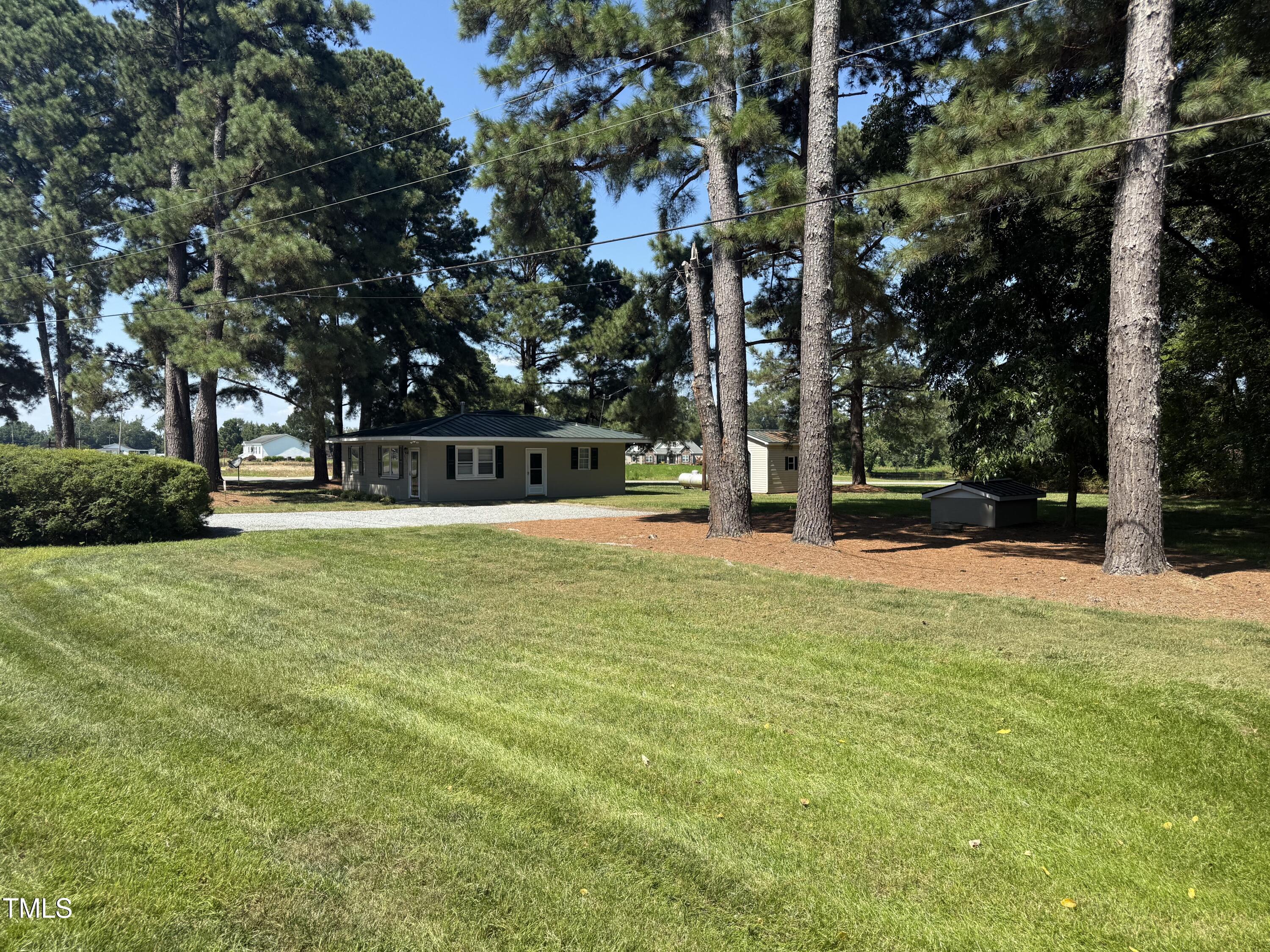 4565 Hwy 50 South