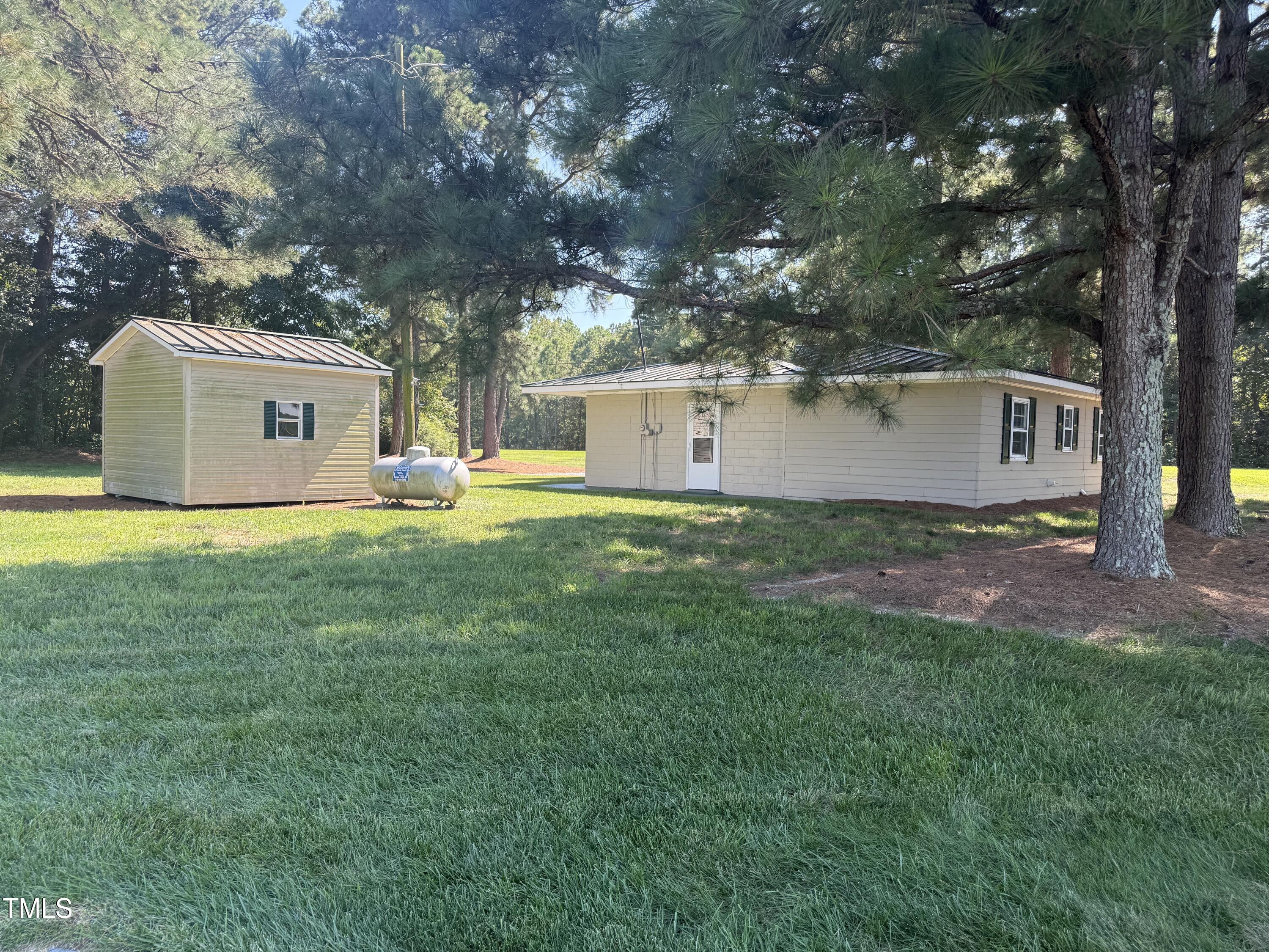 4565 Hwy 50 South