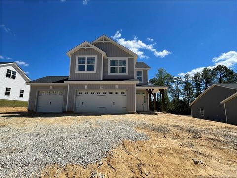 5536 Tall Timbers Drive, Fayetteville, NC 28311 - #: LP718351