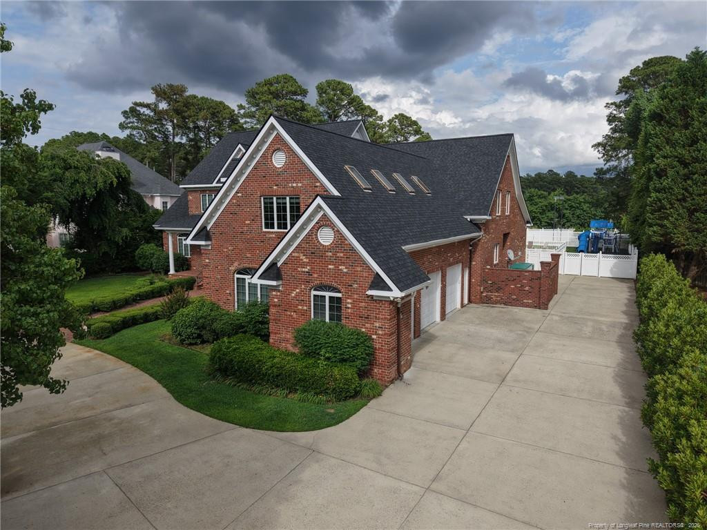 105 Great Oaks Drive