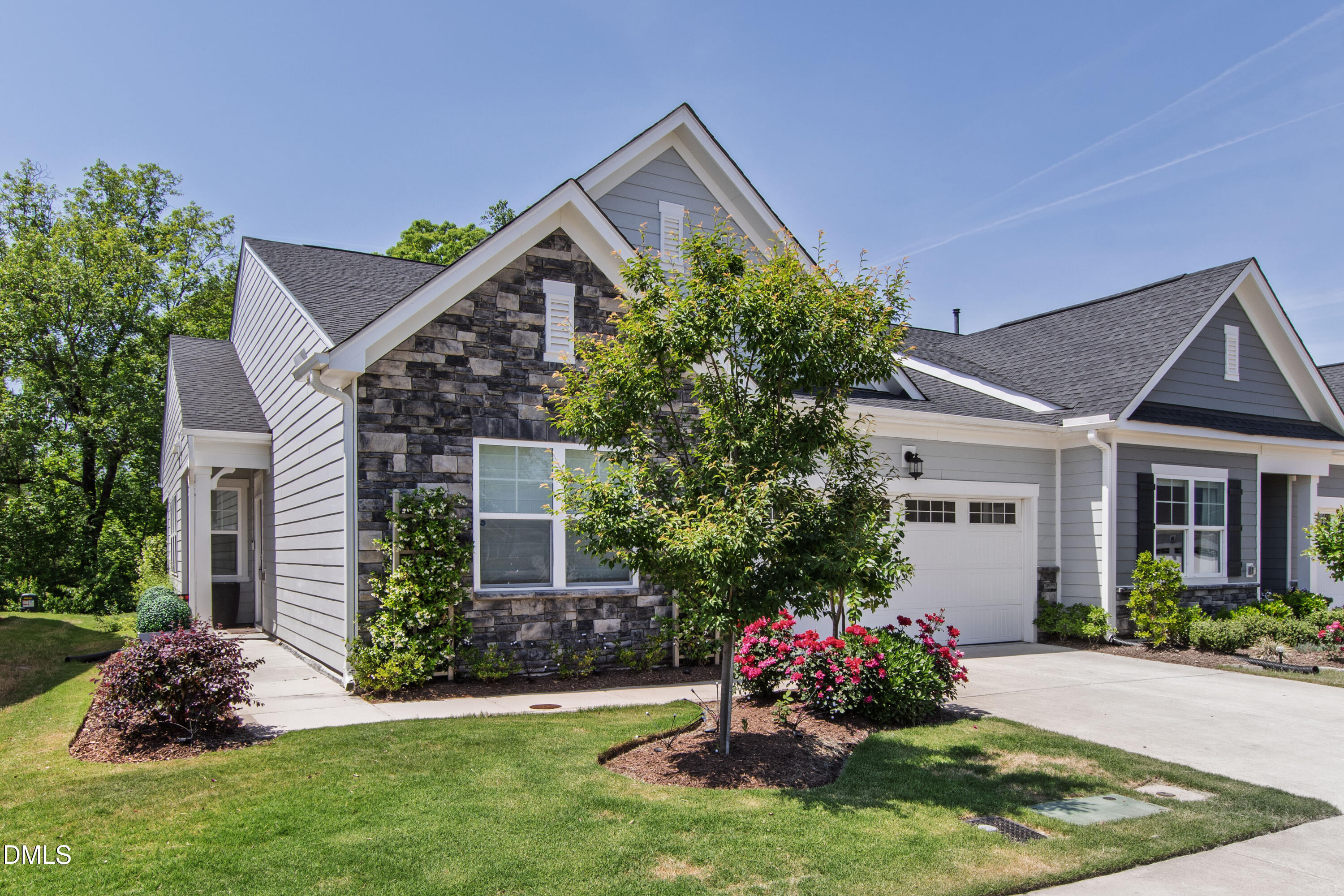 1127 Surveyor Drive