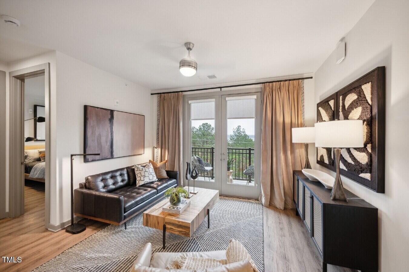 Chapel Hill, North Carolina 27517, United States, 2 Bedrooms Bedrooms, ,2 BathroomsBathrooms,Residential,Active,49731