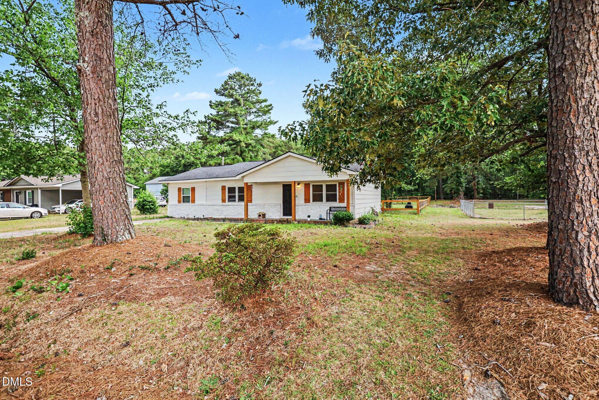 1960 Ava Road