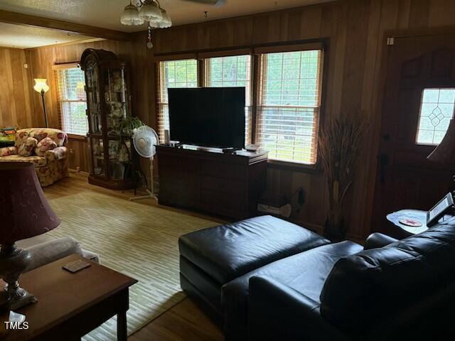105 Twain Drive