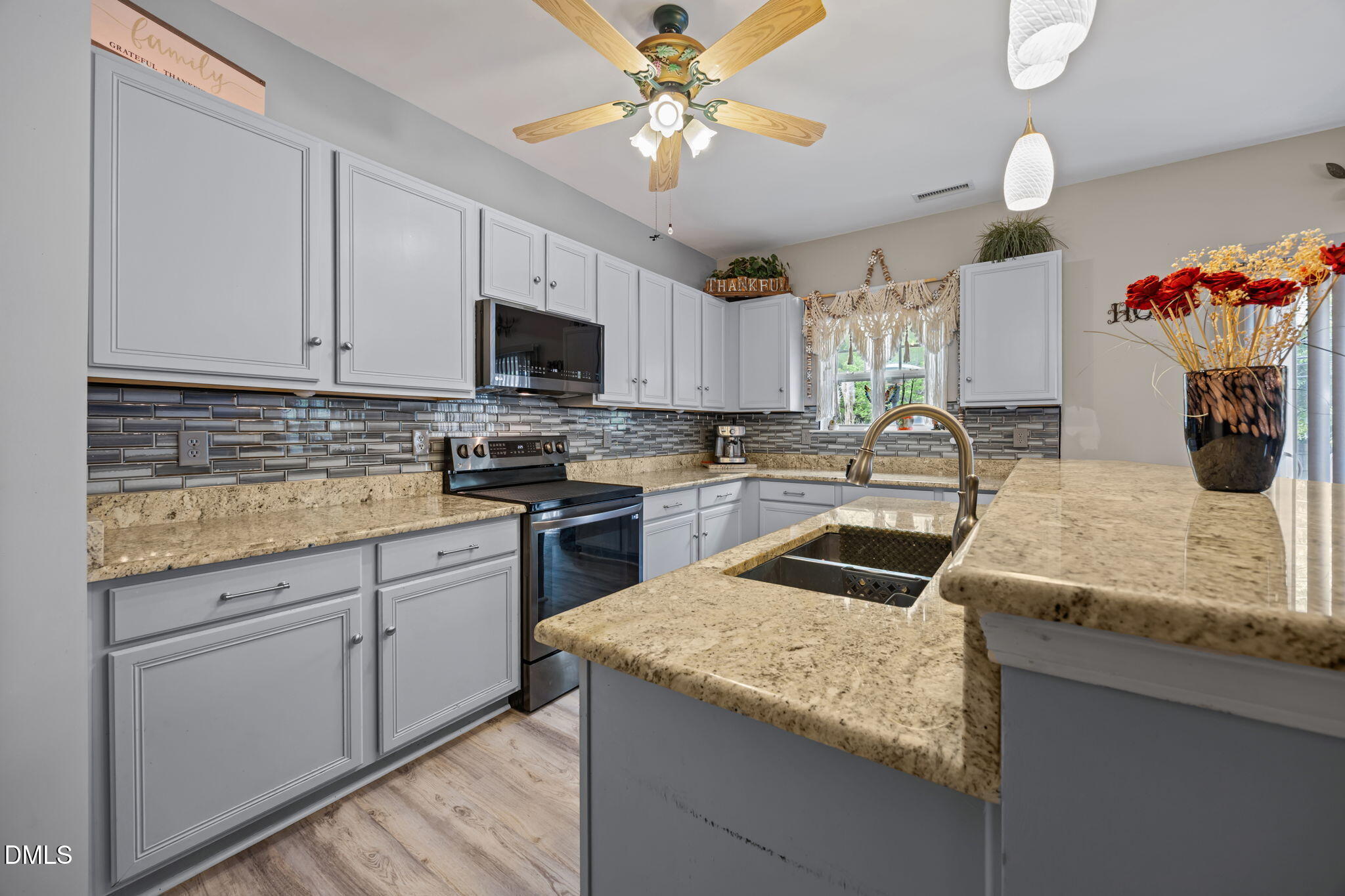 1112 Sunday Silence Drive