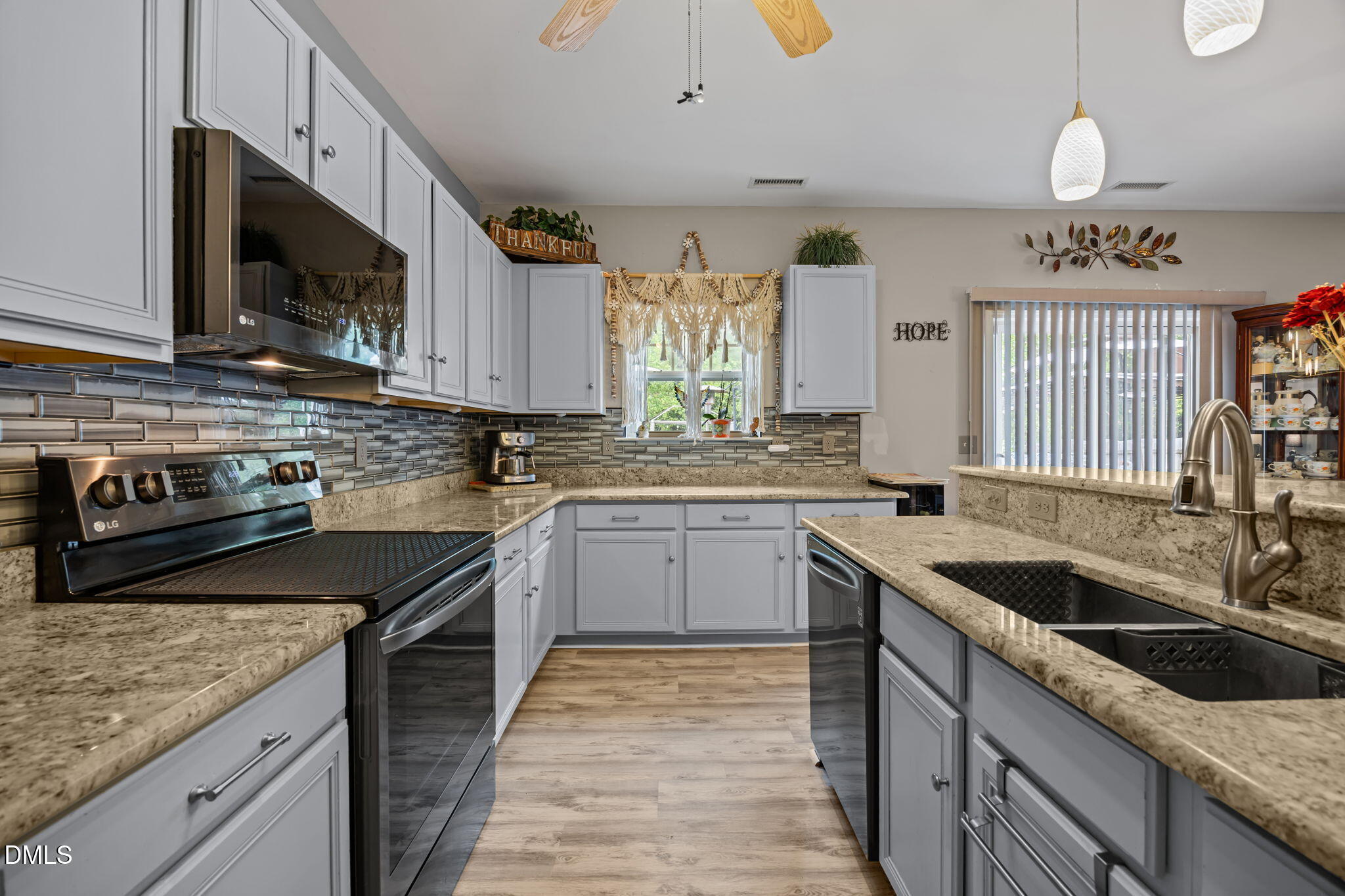 1112 Sunday Silence Drive