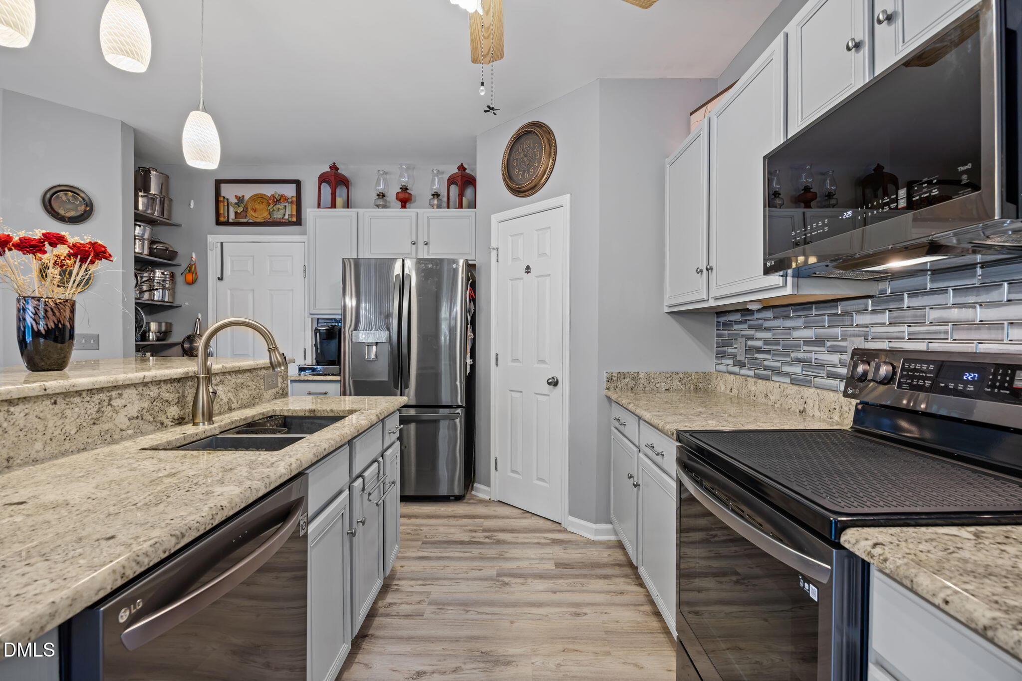 1112 Sunday Silence Drive