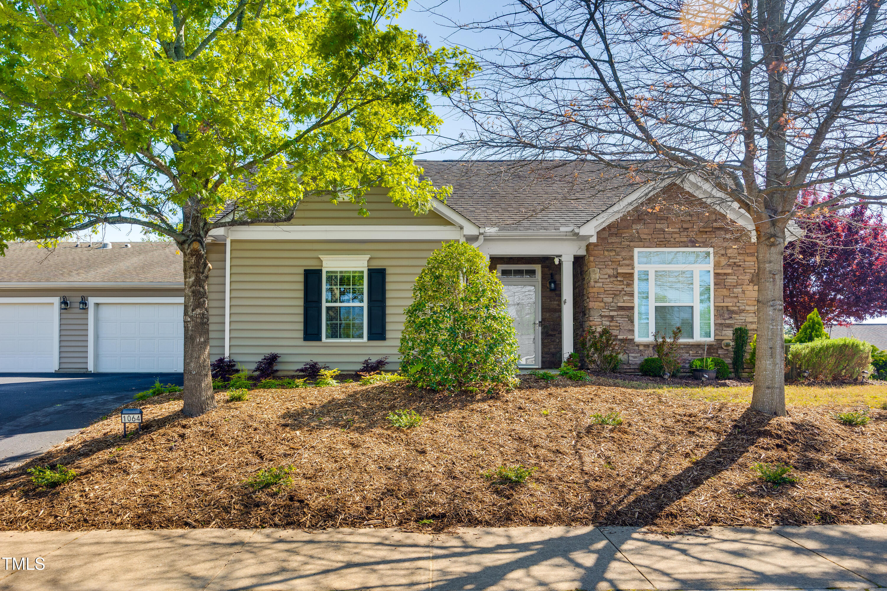 1064 Blue Bird Lane