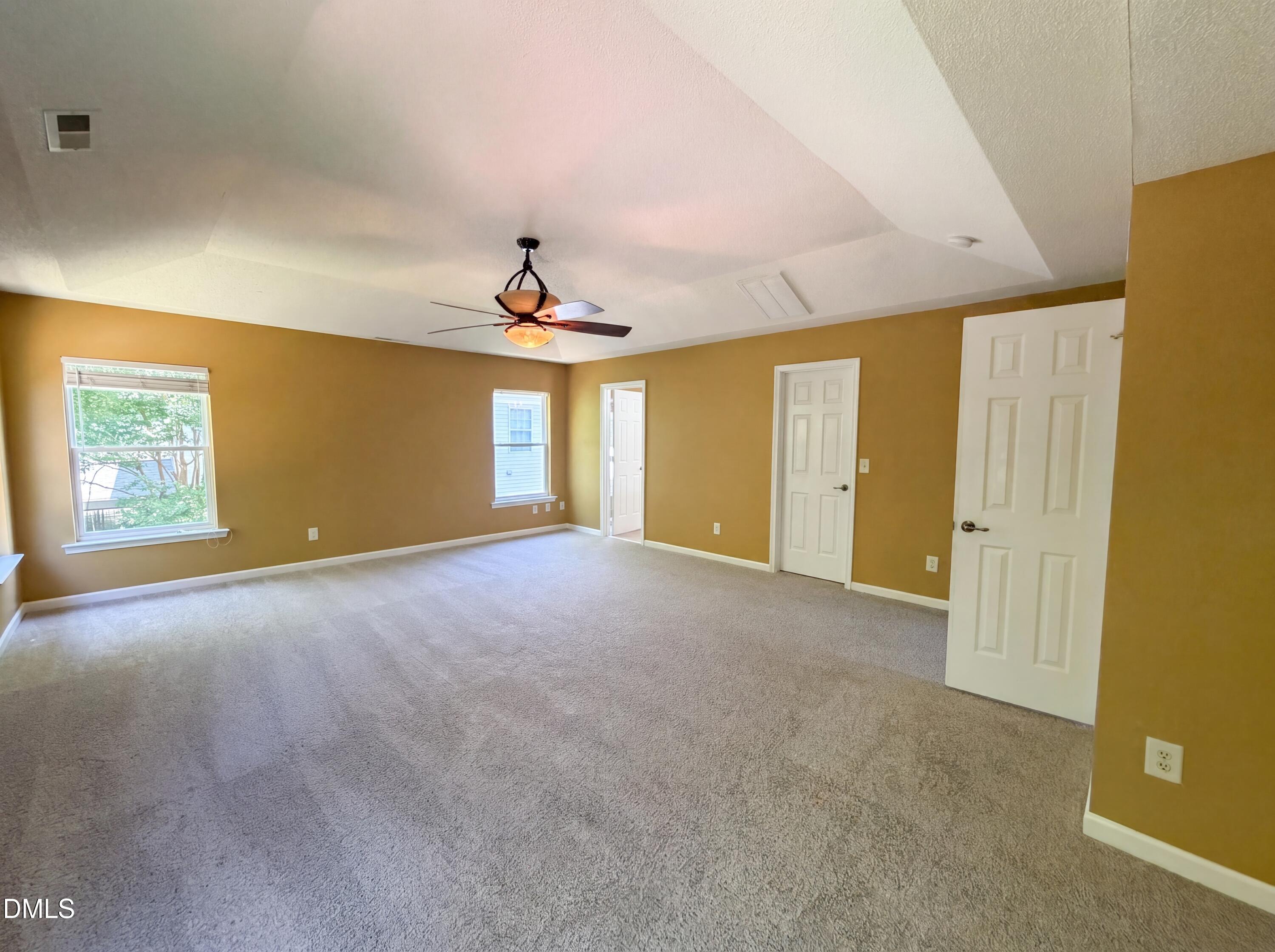 506 Hillview Drive