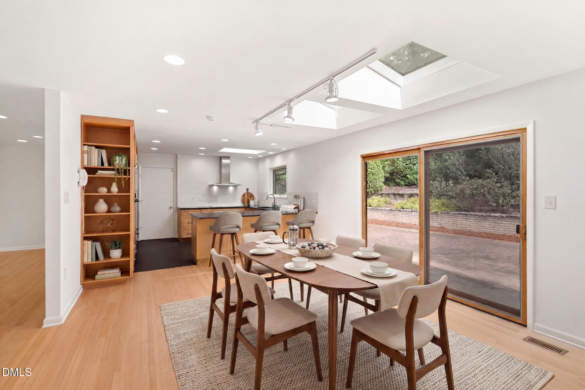 604 Caswell Road